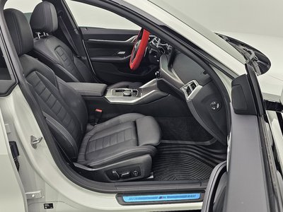 صورة مصغرة 13 لـ 2025 BMW 4 SERIES