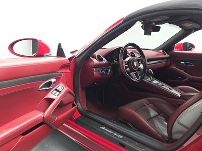 صورة 10 لـ 2019 Porsche 718