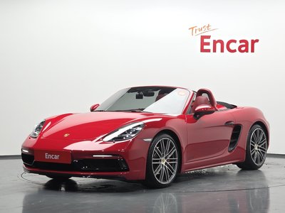 صورة 1 لـ 2019 Porsche 718