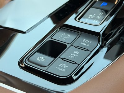 صورة مصغرة 40 لـ 2026 Toyota VELLFIRE