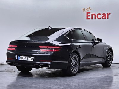 GENESIS G80 (RG3) - 4