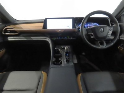 TOYOTA CROWN CROSSOVER - 9