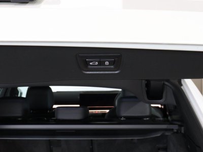 2025 BMW 5 SERIES TOURING thumbnail 14