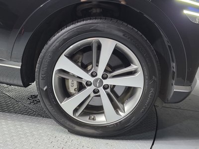 2023 Genesis GV80 photo 8