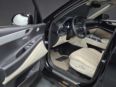صورة مصغرة 13 لـ 2023 Genesis GV80