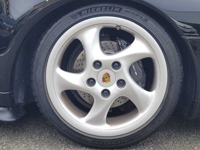 صورة مصغرة 52 لـ 1995 Porsche 911
