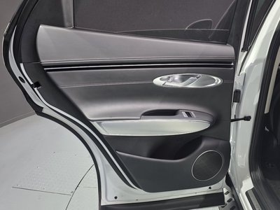 صورة مصغرة 15 لـ 2023 Genesis GV70