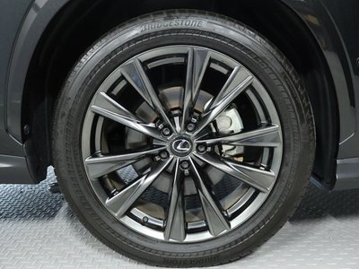 صورة مصغرة 11 لـ 2023 Lexus NX