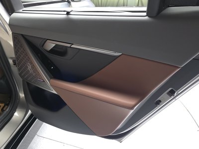 2025 BMW 5 SERIES 缩略图 15