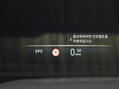2025 BMW 5 SERIES 缩略图 24