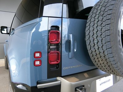 2025 LAND Rover DEFENDER 缩略图 34