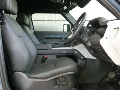 2025 LAND Rover DEFENDER 缩略图 15