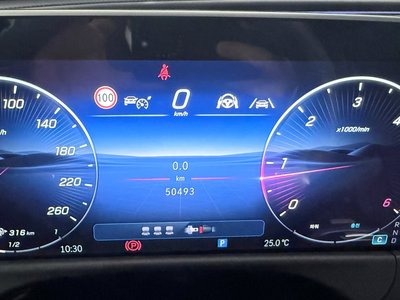 MERCEDES-BENZ E-CLASS - 8