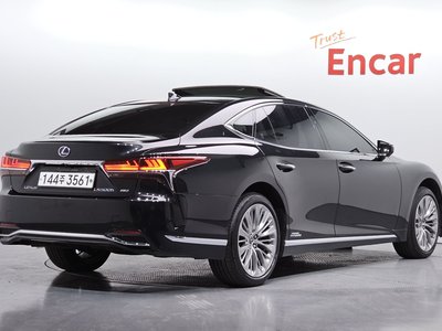 LEXUS LS - 4