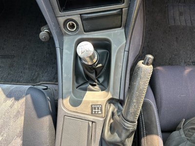 1999 Nissan SKYLINE 缩略图 15