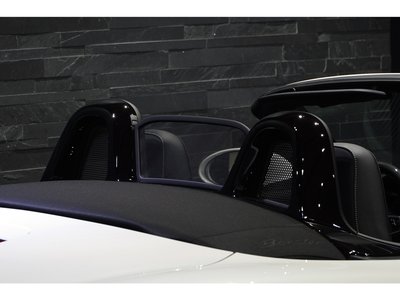 2024 Porsche 718 thumbnail 32