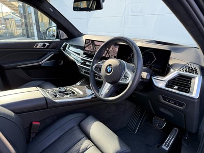 BMW X7 - 7