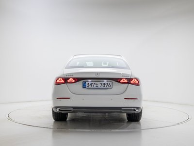 MERCEDES-BENZ E-CLASS - 3