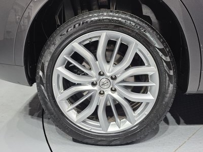 MASERATI LEVANTE - 6