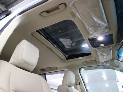 TOYOTA LAND CRUISER 300 - 2