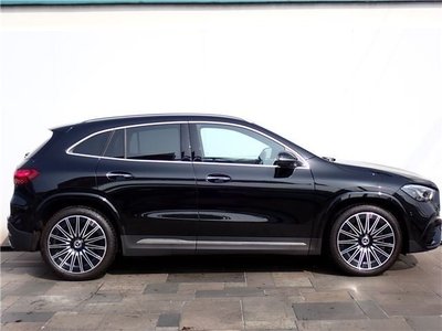 MERCEDES-BENZ GLA - 5