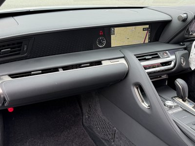 صورة مصغرة 25 لـ 2022 Lexus LC