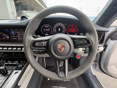 2025 Porsche 911 — миниатюра 38