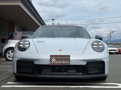 2025 Porsche 911 photo 4