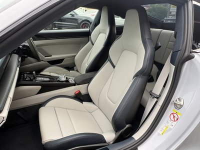 2025 Porsche 911 — миниатюра 46