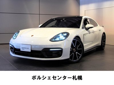 PORSCHE PANAMERA - 3
