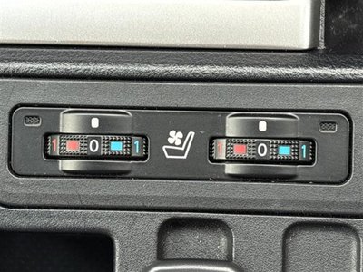 صورة مصغرة 23 لـ 2019 Toyota LAND CRUISER PRADO