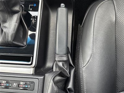صورة مصغرة 25 لـ 2019 Toyota LAND CRUISER PRADO