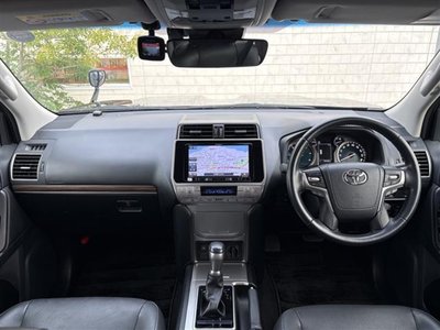 صورة 5 لـ 2019 Toyota LAND CRUISER PRADO