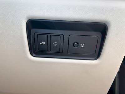 2015 LAND Rover RANGE ROVER thumbnail 23