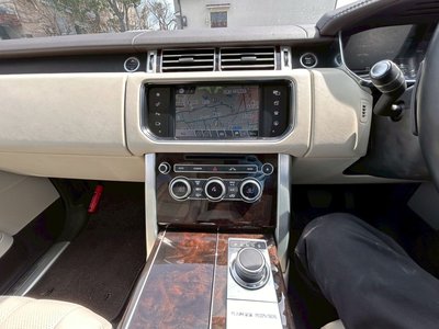 2015 LAND Rover RANGE ROVER thumbnail 32