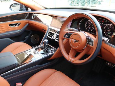 BENTLEY FLYING SPUR - 3