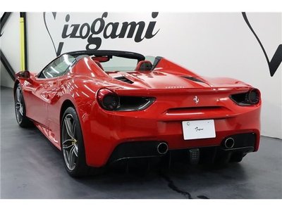 FERRARI 488 SPIDER - 2