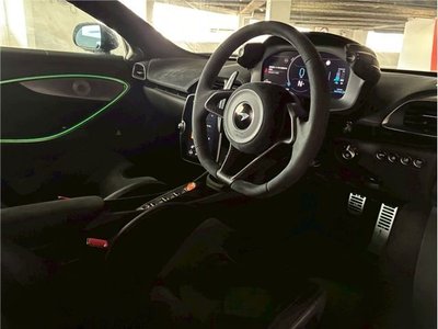 2025 Mclaren ARTURA photo 2