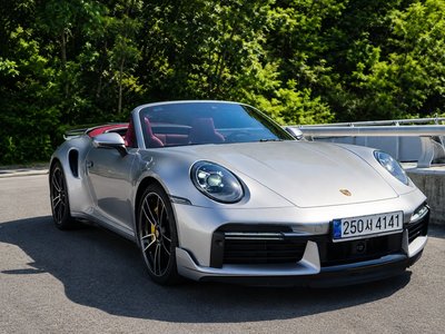 PORSCHE 911 - 5