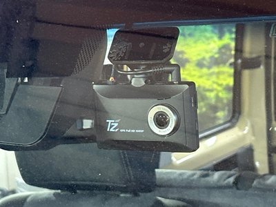 TOYOTA LAND CRUISER 70 - 7