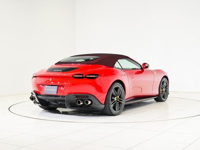 2024 Ferrari ROMA SPIDER photo 11
