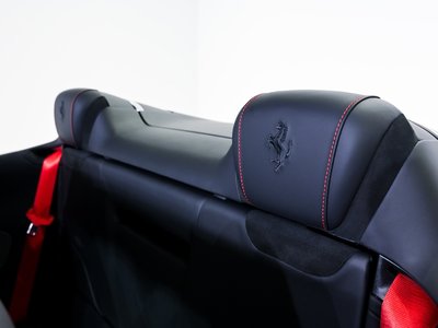 2024 Ferrari ROMA SPIDER photo 33