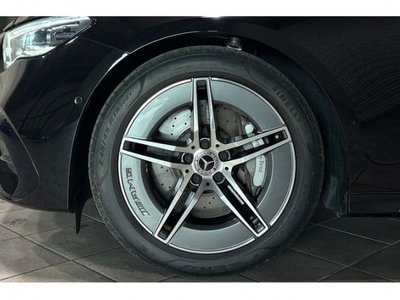 2025 Mercedes-BENZ E-CLASS 照片 3