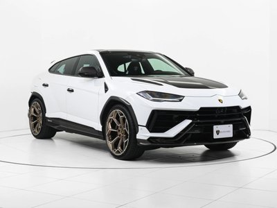 LAMBORGHINI URUS - 2