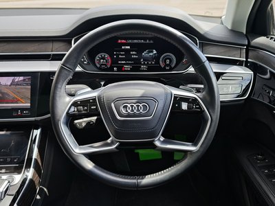 AUDI A8 - 10