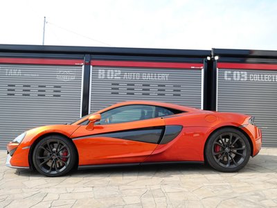 2016 MCLAREN 540C COUPE — миниатюра 17