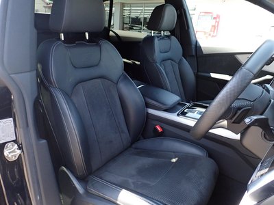 2019 AUDI Q8 thumbnail 35