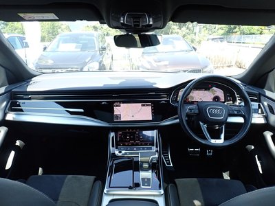 2019 AUDI Q8 thumbnail 52