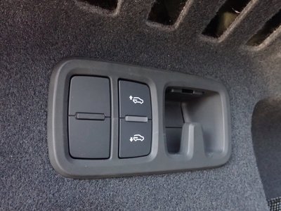 2019 AUDI Q8 thumbnail 43