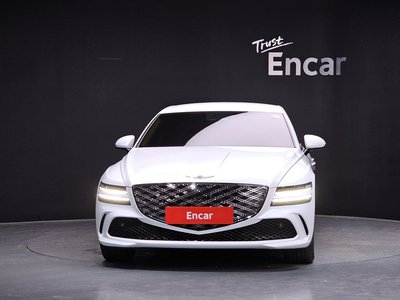 GENESIS G80 (RG3) - 2